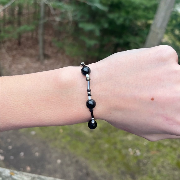 Handmade wax string black beaded bracelet - Picture 3 of 5